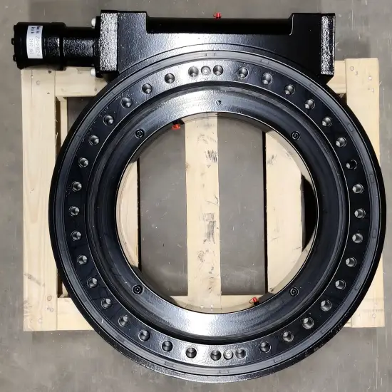 MER21 hydraulic slew drive — bottom view